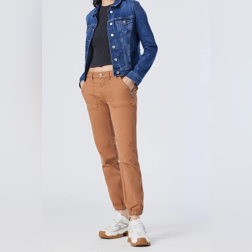 Mavi Ivy Twill Jogger in Thrush
#1276